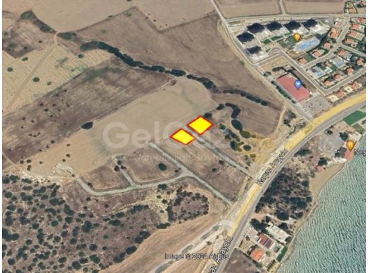 İSKELE BOĞAZ'DA SATILIK 563 M2 ARSA