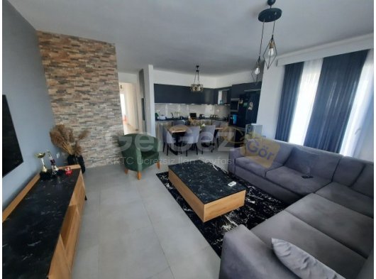 GAZİMAĞUSA MERKEZDE SATILIK 2+1 PENTHOUSE DAİRE