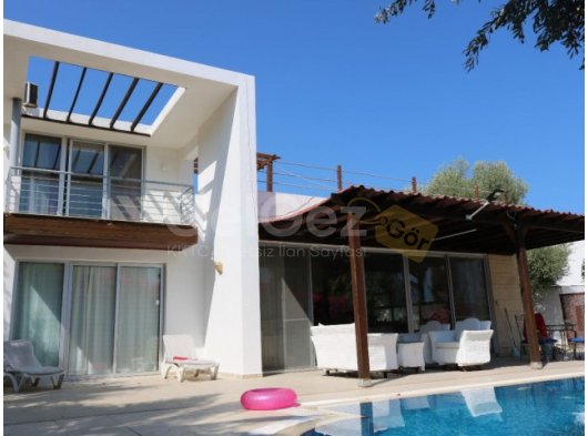 Esentepe'de 3 Yatak Odalı Villa