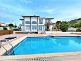3 Bedroom Villa for Sale in Karsiyaka