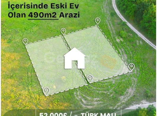DOĞANCI'DA SATILIK ESKİ EV. 05488800322