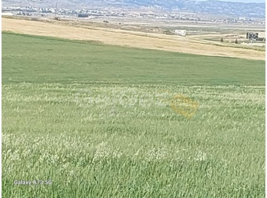 Balıkesir'de Satılık 17 Dönüm Arazi Satılıktır. Facebook: Seyland Real Estate 05488800322