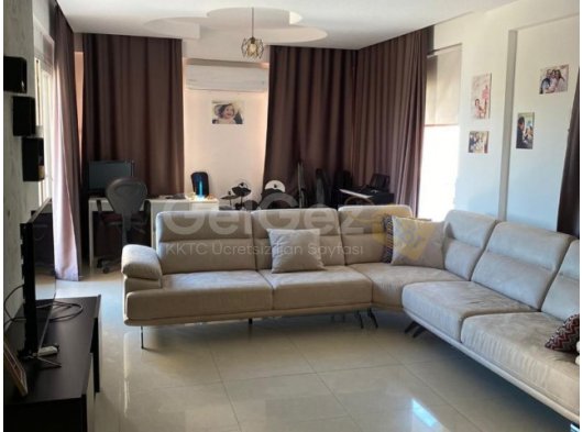 GÖNYELİ'DE TÜRK KOÇANLI SATILIK PENTHOUSE