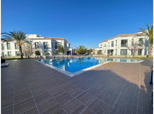 GİRNE ALSANCAKDA (PREMİUM) SİTEDE KİRALIK 2+1 daire