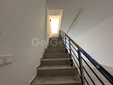 GİRNE ÜST YOLDA 600 m2 SATILIK İŞ YERİ (dükkan)