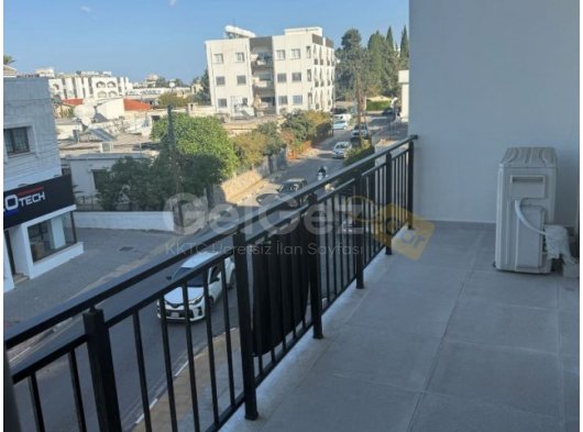 GİRNE TÜRK MAHALLESİNDE KİRALIK OFİS