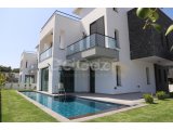 Girne Karşıyaka'da Özel Havuzlu 3+1 Satılık Villa