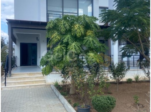 Girne Hasan Uzun Petrol Civarı Kiralık 3+1 Bahçeli Villa