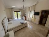 Alsancak'ta Muhteşem Lüks 6 Yatak Odalı Villa!!