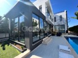 -TEK YETKİ- GİRNE ALSANCAK ÖZEL HAVUZLU FULL EŞYALI SATILIK 3+2 VİLLA