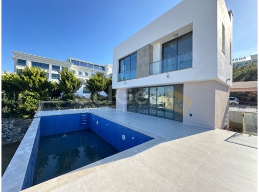 ÇATALKÖY CHAMADA PRESTİJ OTEL YANI TÜRK KOÇAN SIFIR 4+1 HAVUZLU VİLLA