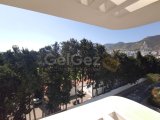 Girne Merkez'de Akpınar Pastanesi Yakını Kiralık 1+1 Daire