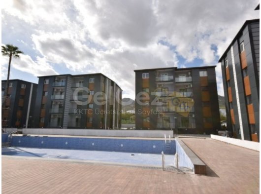 Girne Merkez'de Sıfır Eşyalı Havuzlu Sitede Kiralık 2+1 Daire Ögrenci ve Aileye Uygun