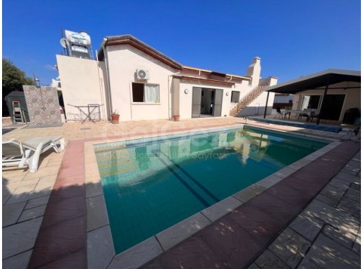 Ozanköy'de Satılık 3 Yatak Odalı Bungalov