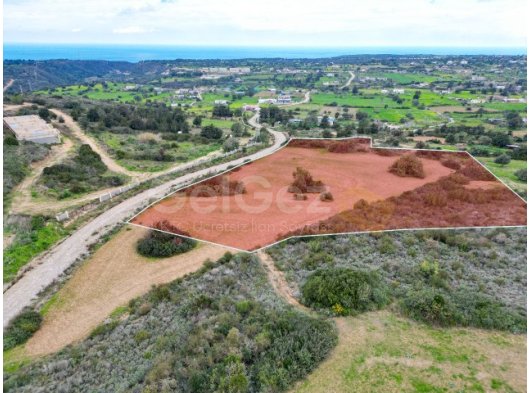 İmarlı Arazi Türk Tapusu : Dipkarpaz'da Deniz Manzarasıyla, Dönümü 40,000£!