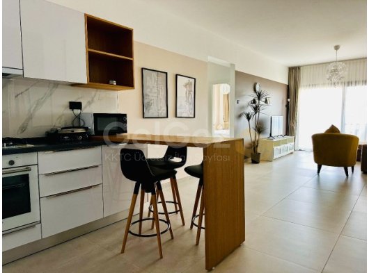 İskele, Boğaz - Caesar Blue' da Cecilia Binasında Full Eşyalı Deniz Manzaralı 1+1 Daire!