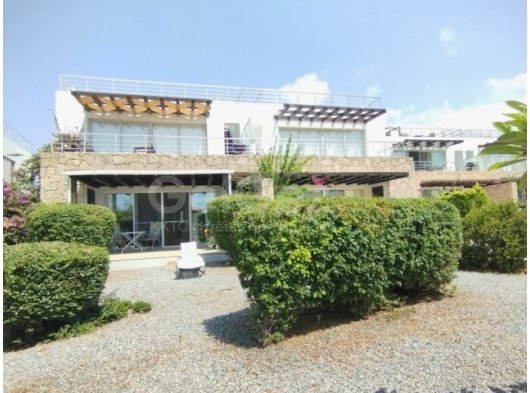 Tatlisu'da Satılık 3 Yatak Odalı Zemin Kat Daire