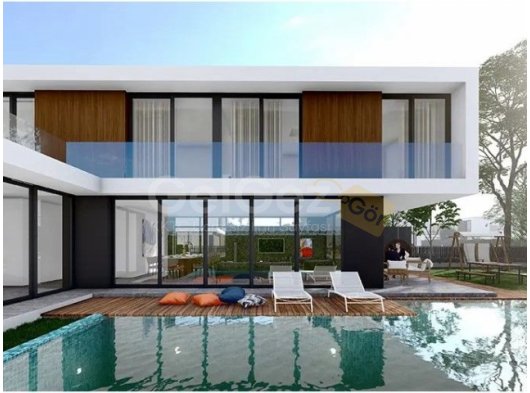Özel Yüzme Havuzu ve Bahçeyle Rahatlık: Modern Villa Fırsatı Tuzlada !