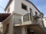 Gazimağusa Vadili köyünde Geniş alan içerisinde iki katlı satılık ev