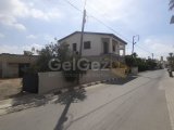 Gazimağusa Vadili köyünde Geniş alan içerisinde iki katlı satılık ev