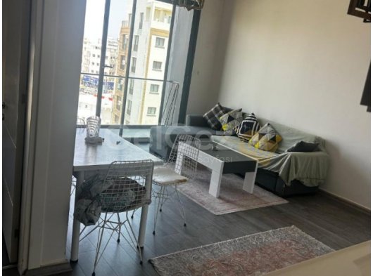 Gazimağusa sakarya Caddemde 1+1, eşyalı satılık daire