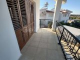 Alsancak'ta Denize Yakın Kiralık 5 Yatak Odalı Villa