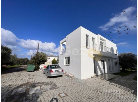 Çatalköy'de Kiralık 2 Yatak Odalı Villa