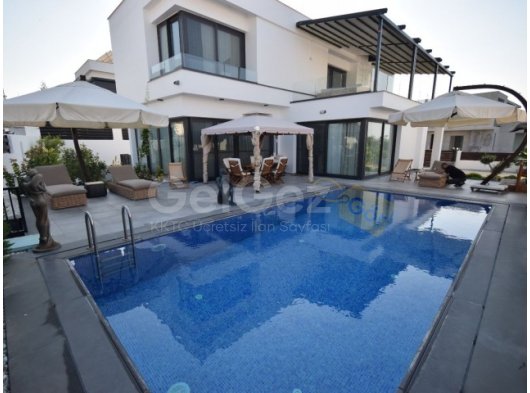 Bellapais'te Özel Havuzlu, 5+2 Premium Villa Sizlerle  Konfor ve Huzur