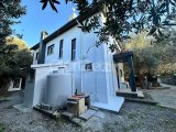 Girne Ozanköy'de Acil Satılık 3+1 Geniş Bahçeli Satılık Villa
