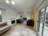 Girne Ozanköy'de Acil Satılık 3+1 Geniş Bahçeli Satılık Villa