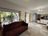 Girne Ozanköy'de Acil Satılık 3+1 Geniş Bahçeli Satılık Villa