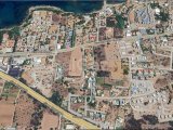 Girne Edremit Kollektif Yakını Anayola 100 Metre Konut İmarlı 1338 m2 Satılık Arsa