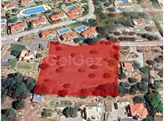 Girne Bellapais'te Full Deniz Manzaralı %35 İmarlı Satılık Arsa