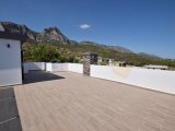 Girne Zeytinlik'te Çevreyoluna Yakın Türk Koçanlı Ultra Lüks 4+1 Satılık Sıfır Villa