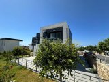 Girne Çatalköy'de Satılık 3+1 Villa