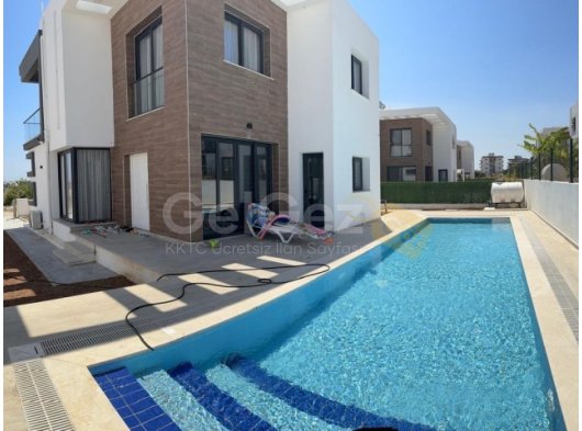 3+1 villa , long beach , bahçeler