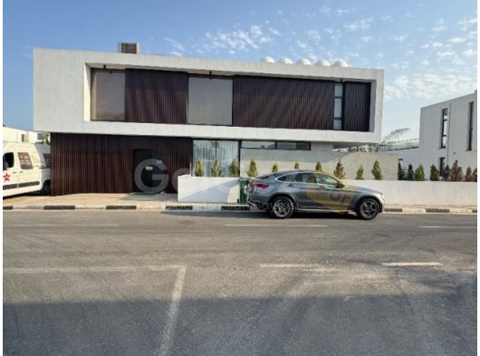 3+1 villa , yeni Boğaziçi Emerald