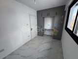 GAZİMAĞUSA KARAKOL MAHALLESİ DAÜ YAKININDA SATILIK 2+1 PENTHOUSE *