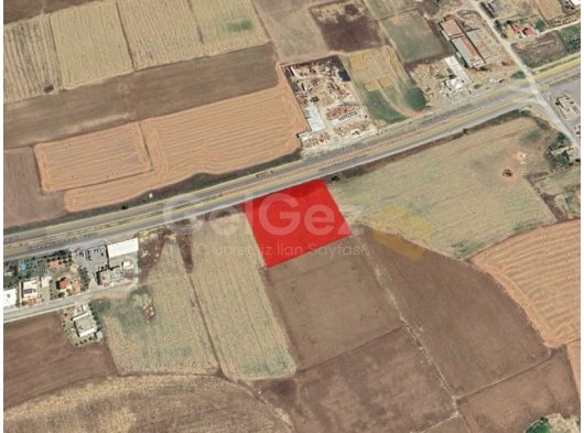 KORKUTELİ SATILIK 3.5 DÖNÜM YOLA SIFIR ARSA