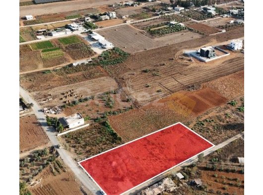 GAZİMAĞUSA AŞAĞI MARAŞ e İMARLI 3 KAT İZİNLİ SATILIK ARSA *