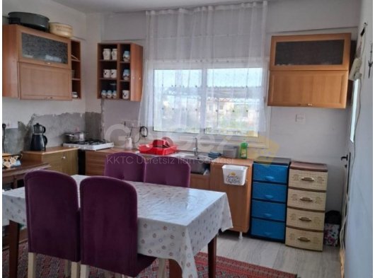 VADİLİDE SATILIK 3+1 MÜSTAKİL 1 YAŞINDA SIFIR AYARINDA KISMİ EŞYALI DUBLEX VİLLA *