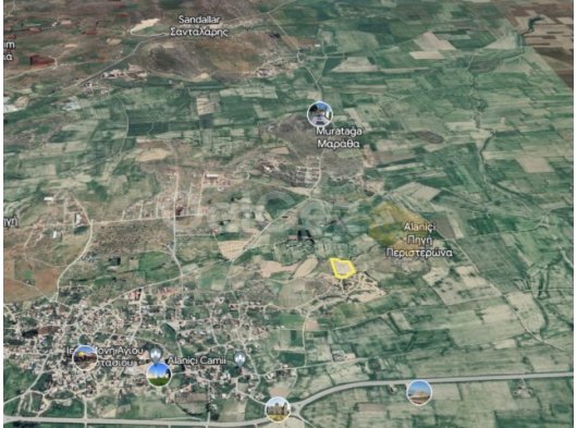 GAZİMAĞUSA ALANİÇİ KÖYÜ SATILIK 9.5 DÖNÜM RESMİ YOLU OLAN TARLA