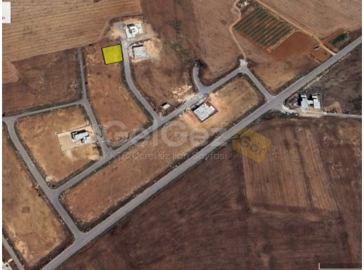 MORMENEKŞE MUTLUYAKA ARASI TÜM ALT YAPISI HAZIR PROJELİ ARSA