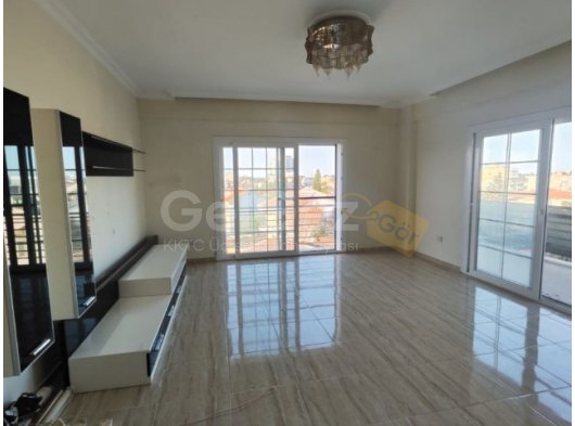 2+1 DAİRE FİYATINA 3+1 GENİŞ DAİRE !! PİYASA DEĞERİNİN ALTINDA FİYATA !! SATILIK !!