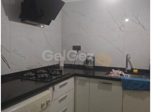 GAZİMAĞUSA KARAKOL BÖLGESİNDE GENİŞ 3+1 KİRALIK DAİRE