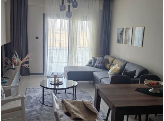 İskele merkezde kiralık 2+1 sıfır eşyalı yeni daire