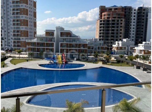 Royal Sun Elite’te Satılık Stüdyo Full Eşyalı Havuz Manzaralı KDV & Trafo Ödenmiş