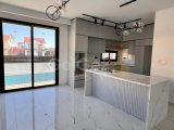 Ötüken’de Satılık 3+1 Triplex Havuzlu Villa – Bodrum Katlı, Üst Teraslı, 4 Banyolu, Vadeli Ödeme