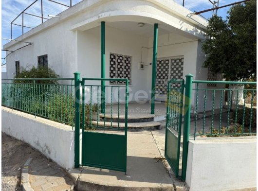 GEÇİTKALE – SATILIK 3+1 MÜSTAKİL EV *