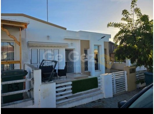 Mutluyaka Girişinde Müstakil Tadında Tek Katlı Geniş Bahçeli 2+1 Ev Devir Yok KDV Trafo Ödendi Eşyasız Verilecek!